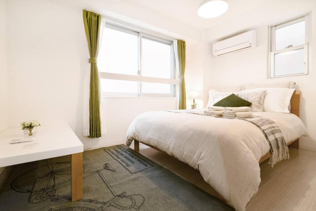 Apartament Elegant Modern 1 Min To Station Lilix
